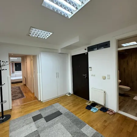 Arg Apartman *